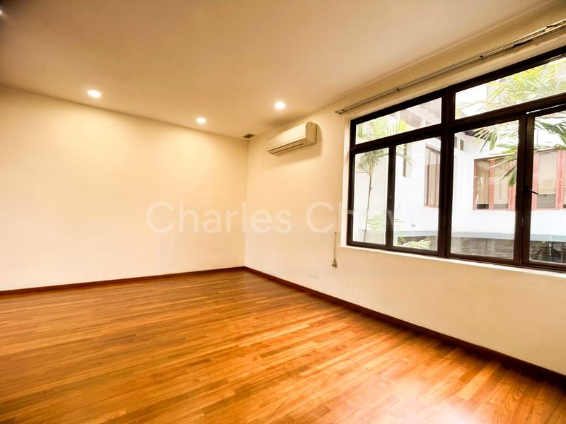 5 Bed Bungalow (Landed) for Sale in  Woodlands Avenue 1 - Image 11